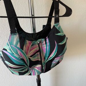 Torrid High Impact Wireless Sports Bra